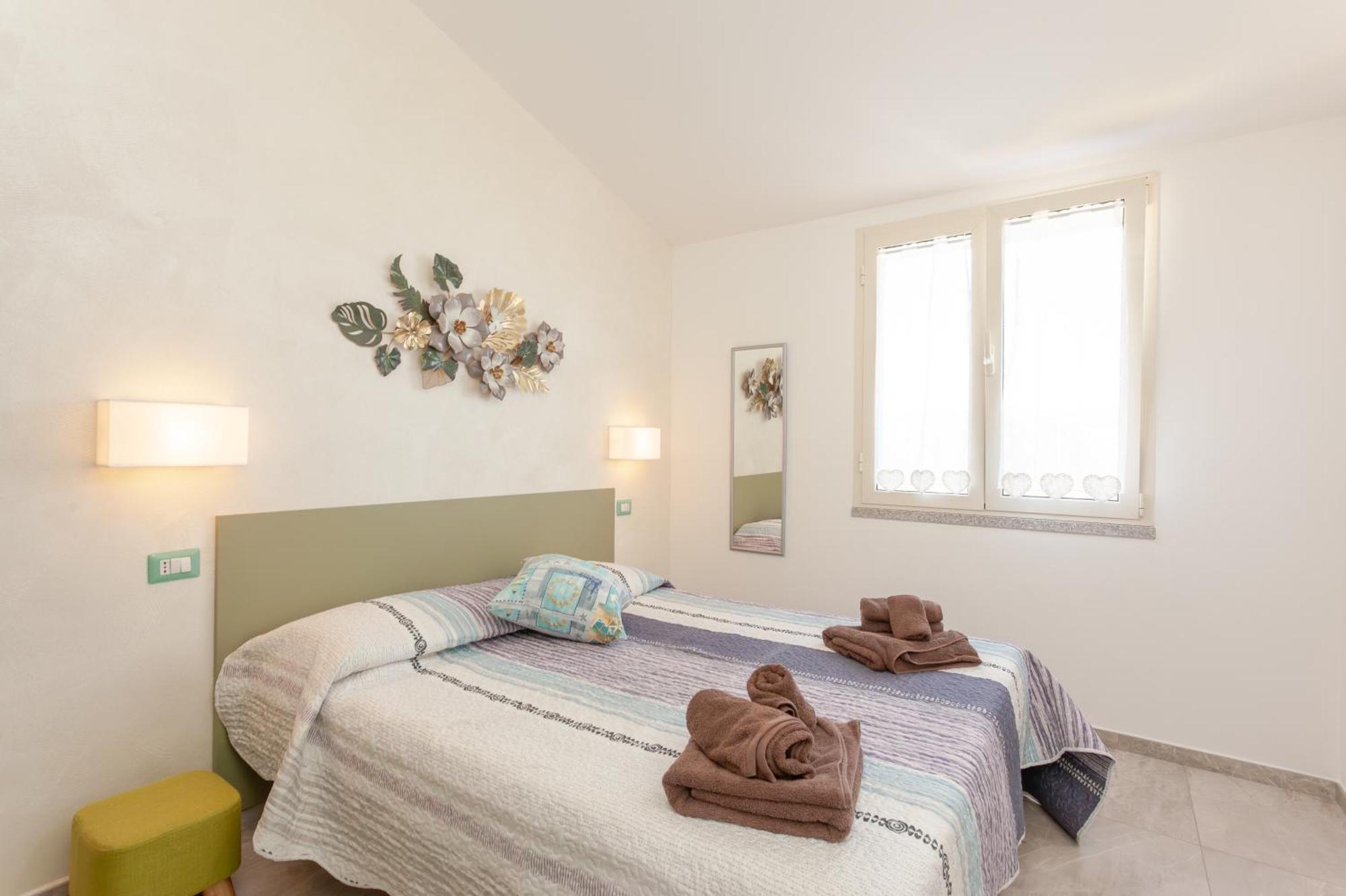 Residence Le Colonnine Сан-Теодоро Екстер'єр фото